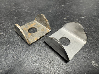 Front Fender Grill Molding Spacers Clips 1968 Chevy GMC C10